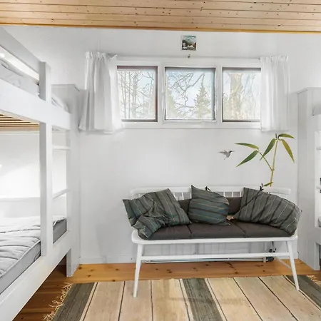 Cozy In With Wi-fi *