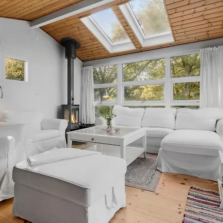 Cozy In With Wi-fi Hojby